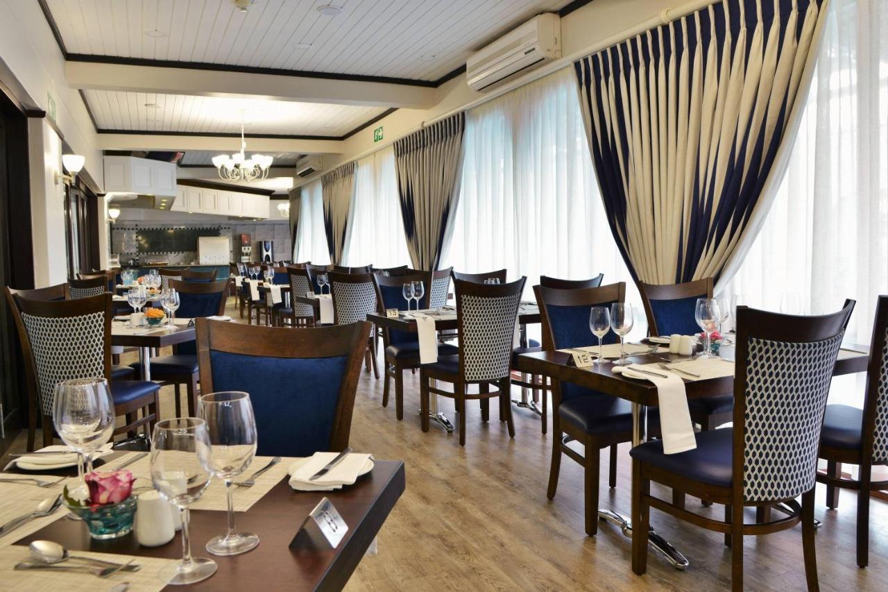 Cumberland Hotel 3*